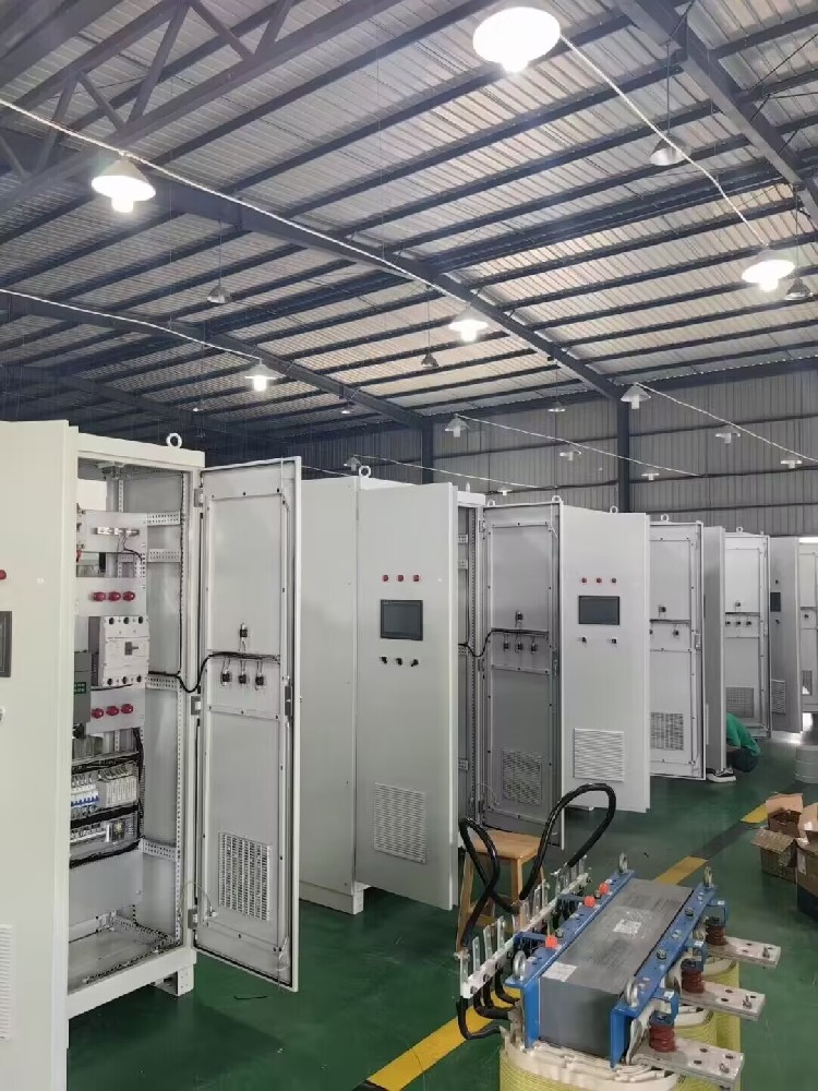 三相电力调解器带变压器输出不平衡是什么缘故原由？？？？？？？？