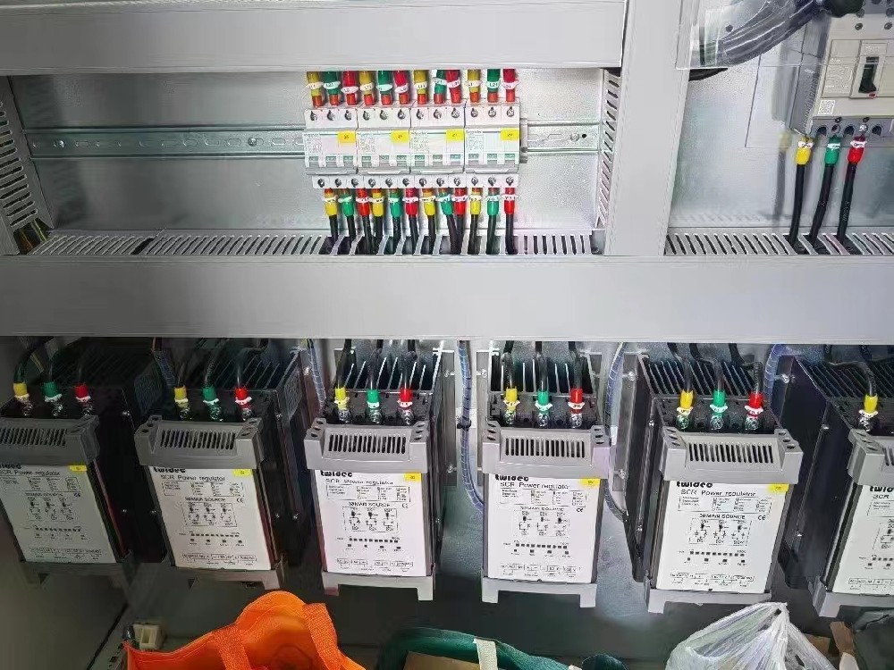 电力调解器有什么用？？？？？