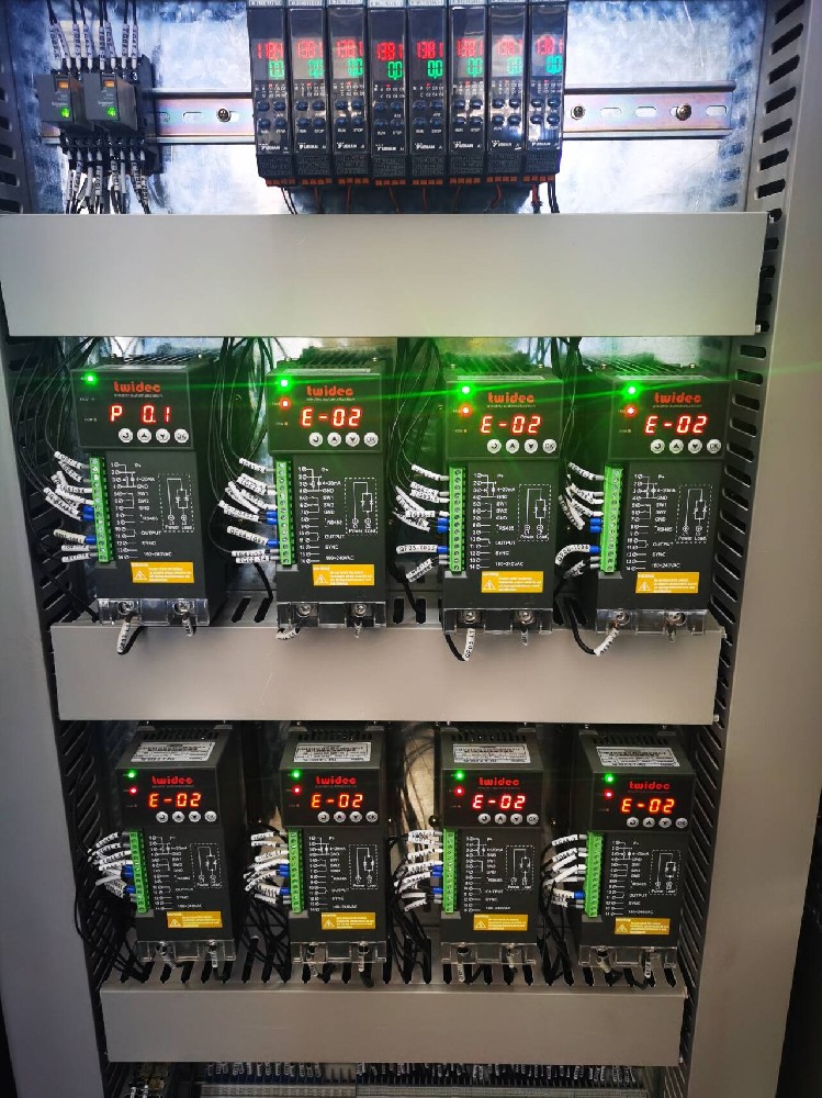 电力调解器不事情了什么缘故原由？？？？？？？？