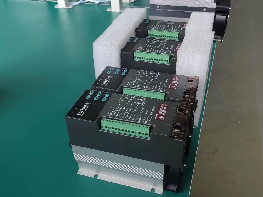 怎样通过电力调解器优化电镀工艺中的电源稳固性？？？？？？？？