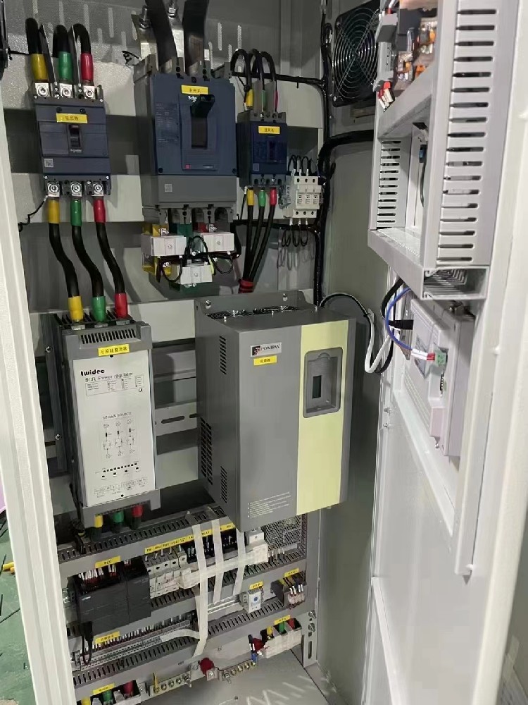 关于间歇性事情的负载，，，，，怎样选择合适的电力调解器以提高其使用寿命？？？？？？？