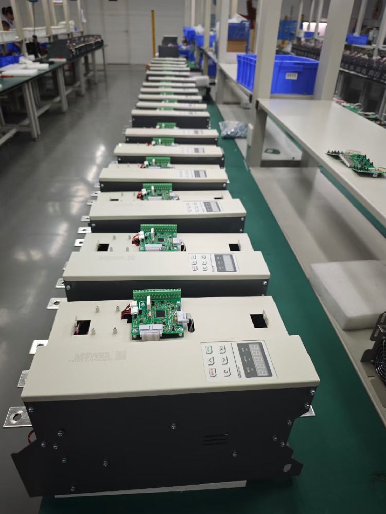 测温 VS 控温：工业温控领域的 “双生花”，，，，，，谁更主要？？？？？？