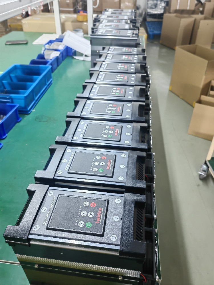 工业烘箱控温：0.1℃之差怎样决议产品生死？？？？？？